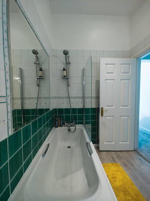 New Marylebone Gem/One Bedroom Londres Extérieur photo