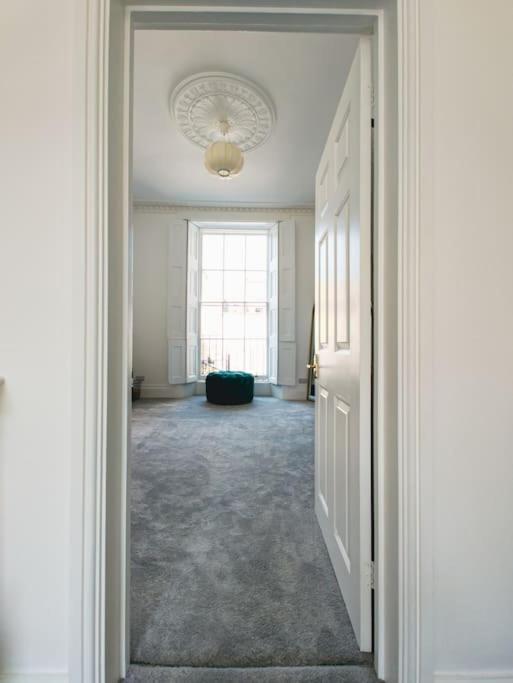 New Marylebone Gem/One Bedroom Londres Extérieur photo